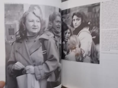 LA PHOTOGRAPHIE. L'intime et le public. 