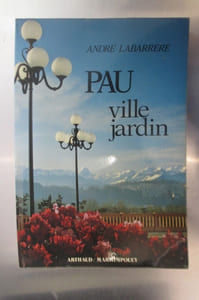 PAU VILLE JARDIN