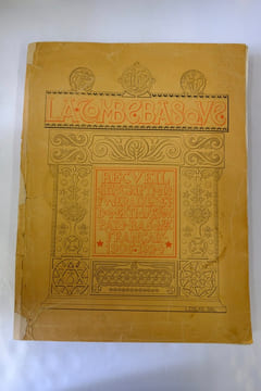 LA TOMBE BASQUE - Recueil d'Inscriptions funéraires et domestiques du Pays Basque Français - Études, notes et références diverses.. Louis Cola