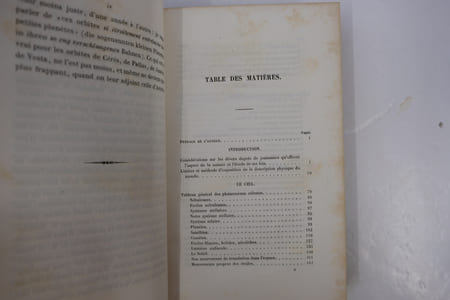 Cosmos essai d'une description physique du monde. Tomes 1 à 3. Traduit par F. Faye (Tomes 1 et 3), puis par Ch. Galusky (T. 2 et seconde partie T.3)