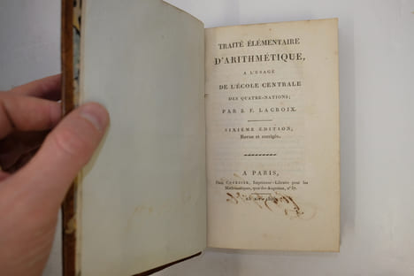 Traité élémentaire d'arithmétique à l'usage de l'École centrale des Quatre-Nations 6e édition suivi Éléments de Géométrie à l'usage de l'École ...