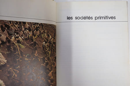 Les sociétés primitives. Bibliotheque Laffont des grands themes n° 43