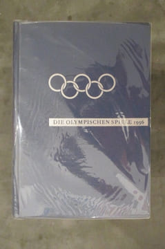 DIE OLYMPISCHEN SPIELE 1956 CORTINA D'AMPEZZO STOCKOLM MELBOURNE. Das offizielle Standardwerk des Nationalen Olympischen Komitees.. Collectif