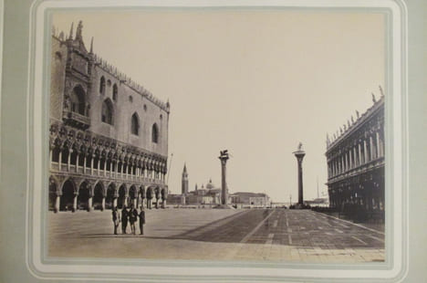 RICORDO DI VENEZIA. Charles Ponti / Carlo Ponti photographe de sa Majesté le Roi d'Italie.