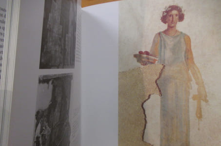 SUR LES ROUTES DE LA SOIE. Le grand voyage des objets d'art.