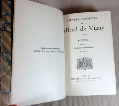 Oeuvres complètes de Alfred de Vigny : Poésies. Edition définitive.. VIGNY