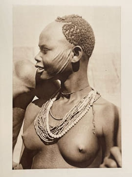 Voyage au Congo. Suivi de Retour du Tchad et illustré de soixante-quatre photographies inédites de MARC ALLÉGRET.. GIDE André. -