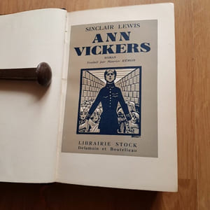 Ann Vickers. Traduit par Maurice Rémon.