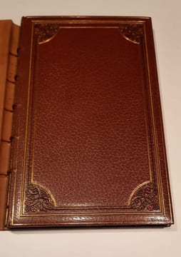 Cinq contes parisiens. Illustrations de Louis Legrand. (L'Inconnue - Imprudence - La Confidence - Sauvée - La Patronne).. MAUPASSANT (Guy de). -