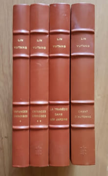 MOMENT IN PEKING - I. Enfances chinoises (2 volumes) - II. La Tragédie dans les jardins. - III. Chant d'automne. Traduction par François Fosca. . ...