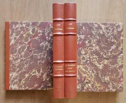 MOMENT IN PEKING - I. Enfances chinoises (2 volumes) - II. La Tragédie dans les jardins. - III. Chant d'automne. Traduction par François Fosca. . ...