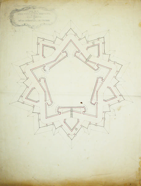 Plan d'un pentagone r&eacute;gulier suivant le second syst&egrave;me de Mr le mar&eacute;chal de Vauban.. FORTIFICATIONS. MANUSCRIT.
