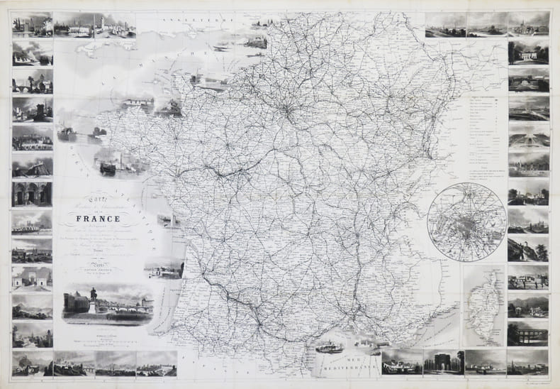 Carte routi&egrave;re et administrative de la France indiquant les routes de poste, royales et d&eacute;partementales, avec distances en kilom&egrave;tres, les r&eacute;seaux de ...
