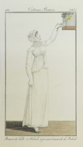 [PREMIER EMPIRE] Bonnet de tulle et perkale, &agrave; pointes. Camisole de perkale.. COSTUMES PARISIENS.
