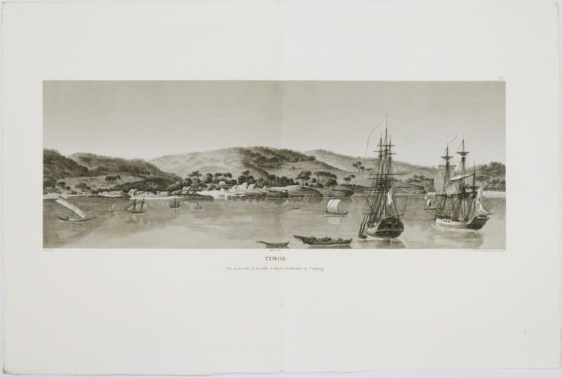  [INDON&Eacute;SIE/TIMOR] Timor. Vue de la rade, de la ville et du fort hollandois de Coupang.. FREYCINET (Louis-Claude Desaulses de).