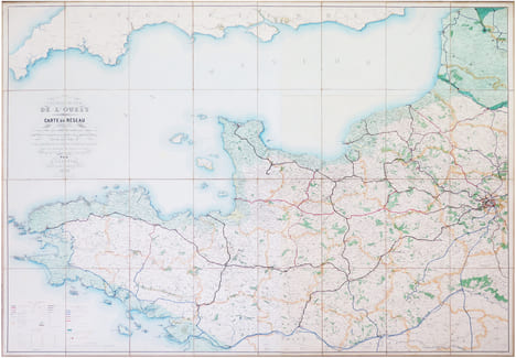  [CHEMINS de FER] Chemins de fer de l'Ouest. Carte du réseau comprenant les voies de communication, les mines, hauts-fourneaux, usines et carrières ; ...