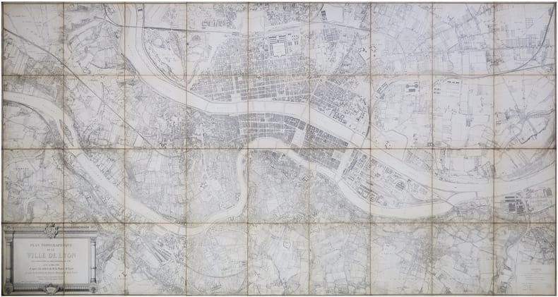  [LYON] Plan topographique de la ville de Lyon lev&eacute; et dress&eacute; en 1863 par M.M.rs Dignoscyo p&egrave;re et fils, r&eacute;vis&eacute; en 1883-1884.. DIGNOSCYO (Laurent de) ...