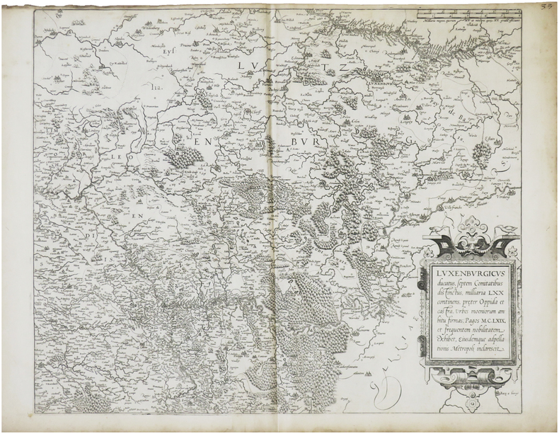  [LUXEMBOURG] Luxenburgicus ducatus, septem comitatibus distinctus, milliaria LXX continens, preter oppida et castra, urbes moeniorum ambitu firmas ; ...
