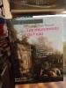 Les monuments de l'eau. Aqueducs, château d'eau et fontaines dans la France urbaine, du règne de Louis XIV à la Révolution. MASSOUNIE Dominique