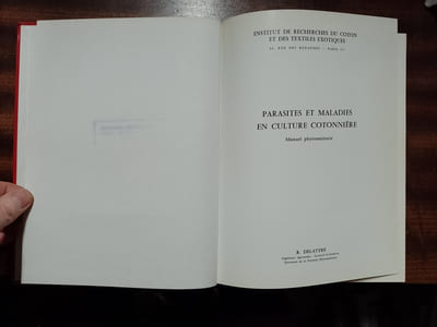 Parasites et maladies en culture cotonnière