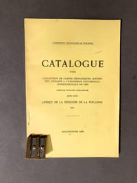Commission géologique de Finlande. Catalogue d'une collection de cartes géologiques, roches, etc. exposée à l'exposition universelle internationale de 1900 suivi d'un aperçu de la géologie de la Finlande, etc.