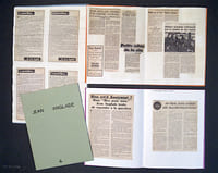Recueil factice de coupures de presse montées en cahiers.
