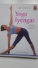 Yoga Iyengar: initiation aux 23 postures classiques. B.K.S. Iyengar 