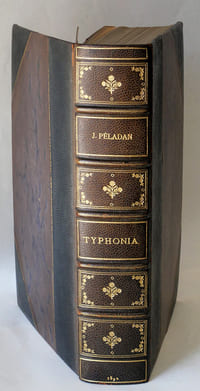 La décadence latine. Ethopée XI : Typhonia. Avec la règle esthétique du second Salon de la Rose Croix