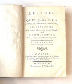 LETTRES DE QUELQUES JUIFS PORTUGAIS, ALLEMANDS ET POLONAIS A M. de VOLTAIRE. Avec un petit commentaire extrait d'un plus grand.. GUENEE Abbé Antoine).