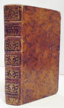 ENTRETIENS SUR LA PLURALITE DES MONDES.. FONTENELLE. (Bernard Le Bouvier de).
