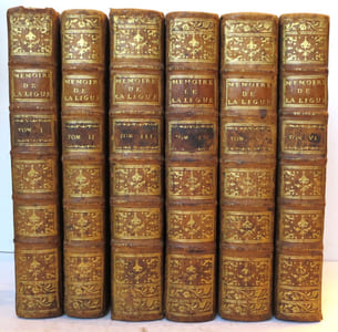 MEMOIRES DE LA LIGUE, contenant les évenemens les plus remarquables depuis 1576, jusqu'à la paix accordée entre le roi de France & le roi d'Espagne, en 1598.