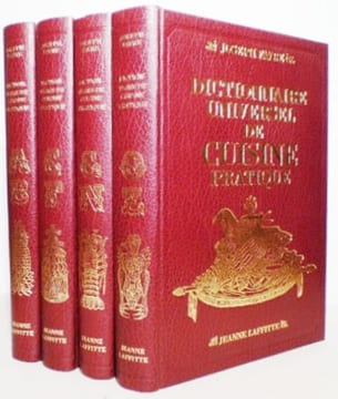 DICTIONNAIRE UNIVERSEL DE CUISINE PRATIQUE. Encyclopédie illustrée d'hygiène alimentaire.. FAVRE (Joseph).