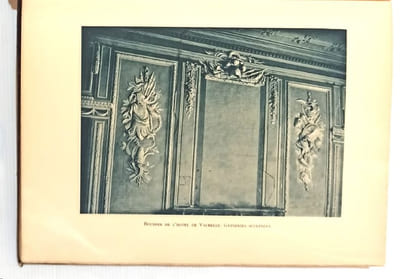 Le cadre de la vie mondaine à Aix-en-Provence aux XVIIè et XVIIIè siècles. Les boudoirs et jardins.