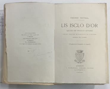 Lis Isclo d'or, recueil  de pouesio diverso em'uno prefaci biougrafico de l'autour escricho, pèr éu-meme. (Traduction française en regard).