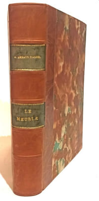 Le Meuble. Ameublement provençal & contadin du Moyen Age à la fin du XVIIIe siècle.