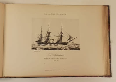 L'Œuvre de François Roux représentant les portraits des navires de la Marine française de 1792 à nos jours.
