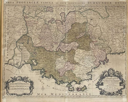 La Provence divisée en ses vigueries et terres adjacentes sur les Mémoires les plus nouveaux. Présenté à Monseigneur le Duc de Bourgogne par son très ...