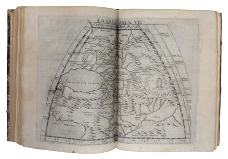 La Geografia di Claudio Tolomeo Alessandrino, Già tradotte di greco in italiano da M. Giero. Ruscelli: & hora in questo nuoua editione da M. Gio. ...