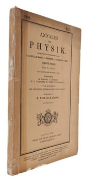 Lichtsgeschwindigkeit und Statik des Gravitationsfeldes (&) Zur Theorie des statischen Gravitationsfeldes". EINSTEIN, ALBERT.