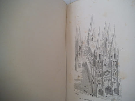 Histoire d’un hôtel de ville et d’une cathédrale . VIOLLET LE DUC
