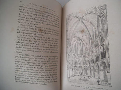 Histoire d’un hôtel de ville et d’une cathédrale . VIOLLET LE DUC