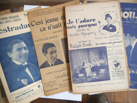 La môme PIAF,Tino ROSSI,Danielle DARRIEUX, ANDREX,Jo BOUILLON,  Lucienne BOYER, Maurice CHEVALIER, Rina KETTY, REDA CAIRE,  Lucienne DELYLE. . ...