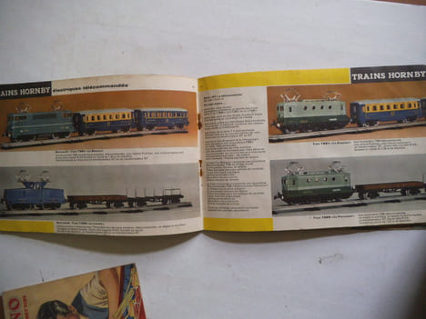 Meccano trains Hornby -miniatures Dinky Toys.. collectif