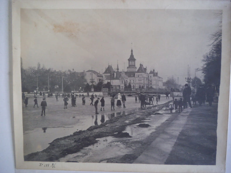  patinage sur glace . Anonyme 