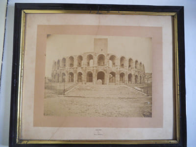  Arles