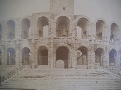  Arles