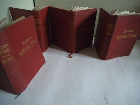 Guides BAEDEKER Le Sud Ouest de la France- Sud Est de la France- Nord Ouest de la France-Nord- Est de la France. . BAEDEKER Karl