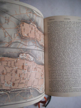 Guides BAEDEKER Le Sud Ouest de la France- Sud Est de la France- Nord Ouest de la France-Nord- Est de la France. . BAEDEKER Karl
