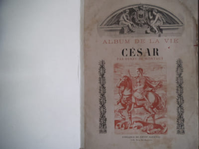Album de la vie de César.