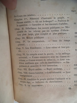 Le livre des adultes. . AMIEL Isidore